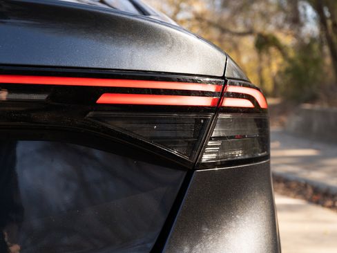 Certified 2023 Honda Accord LX image 13