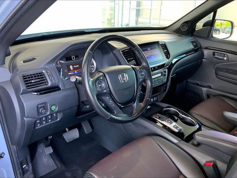 Used 2022 Honda Ridgeline Black Edition image 18