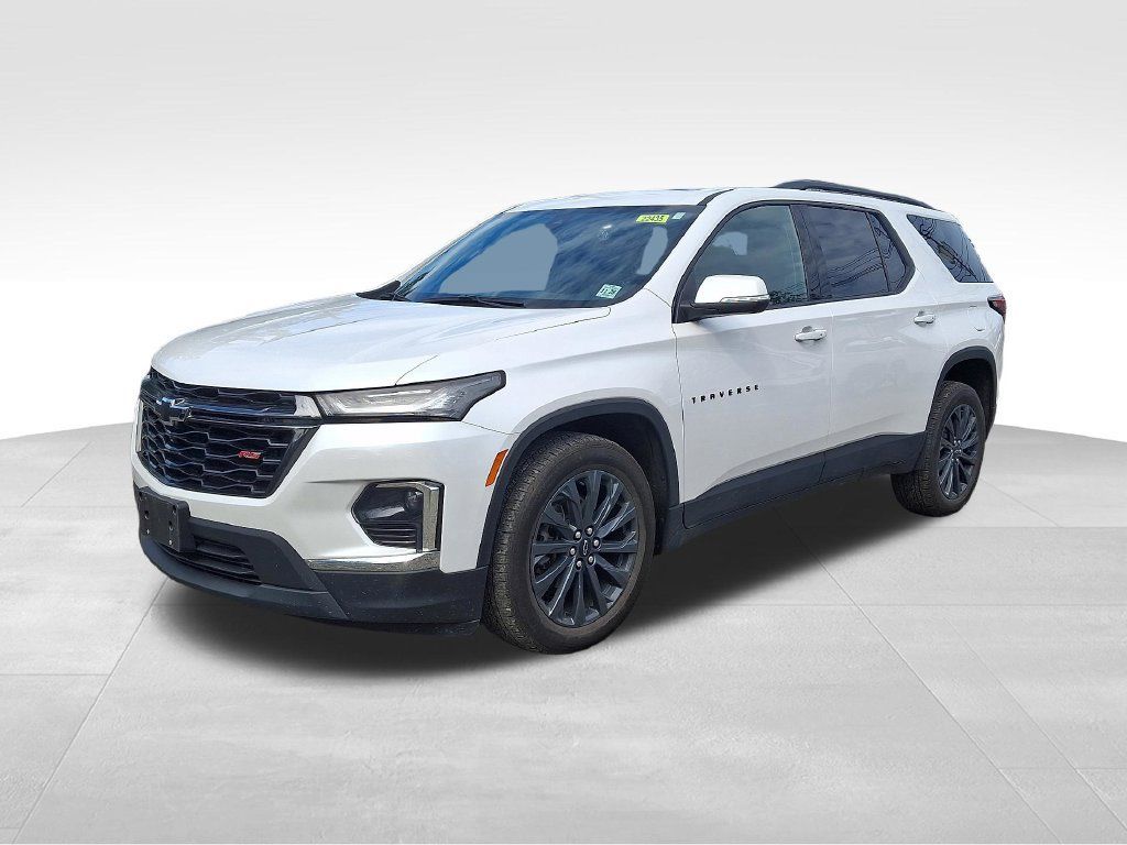Certified 2023 Chevrolet Traverse RS AWD/4WD image 1