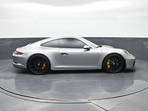 Used 2018 Porsche 911 GT3 RWD image 19