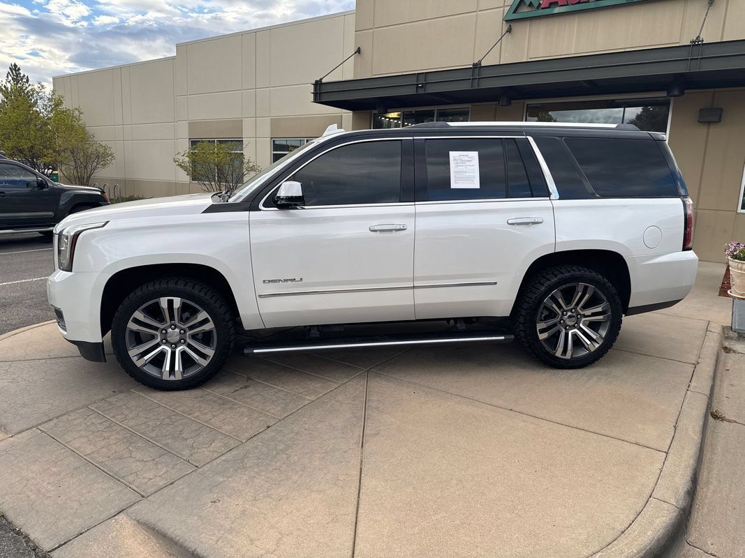 Used 2018 GMC Yukon Denali w/ Denali Ultimate Package AWD/4WD image 7