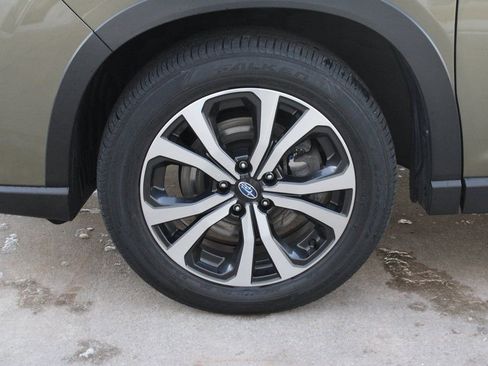 Certified 2023 Subaru Forester Limited image 28