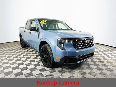 Used 2025 Ford Maverick XLT w/ XLT Luxury Package image 4
