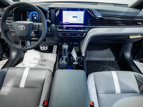 New 2026 Toyota Camry SE image 19