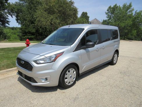 Used 2022 Ford Transit Connect XLT FWD image 3
