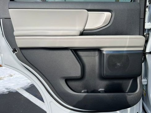 Certified 2025 Ford Expedition Active image 38