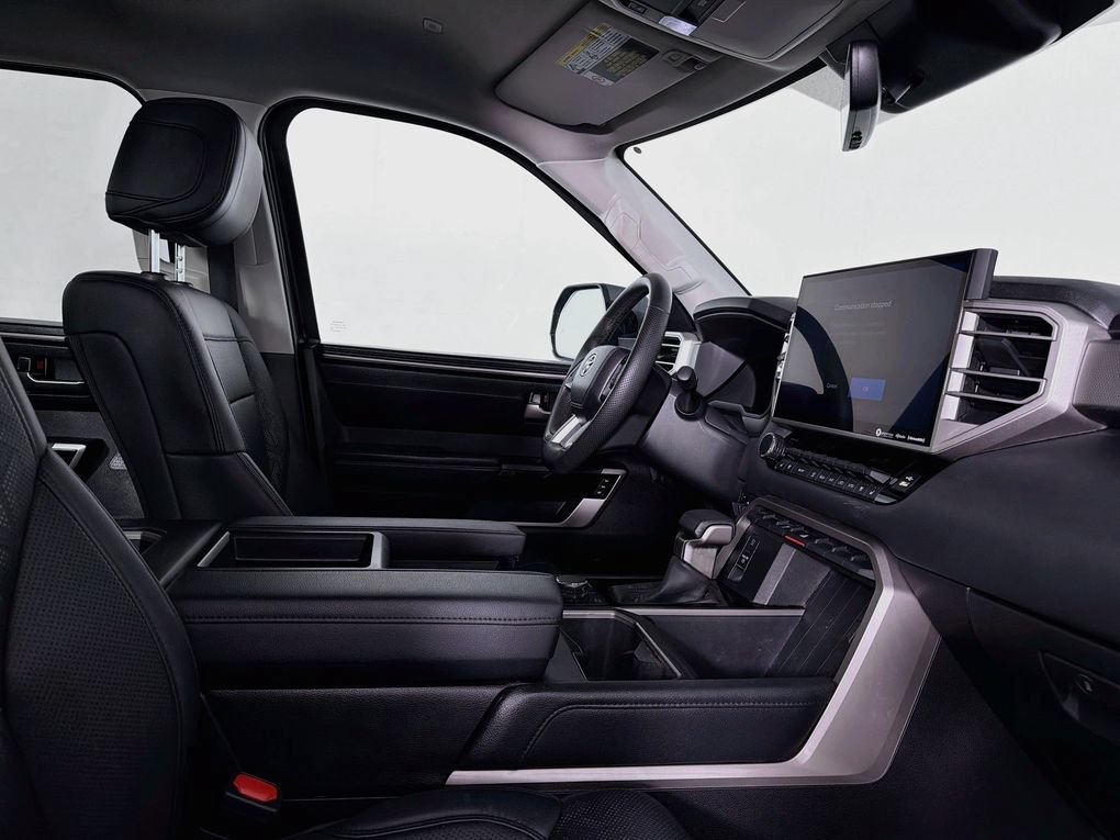Used 2024 Toyota Tundra Limited AWD/4WD image 35