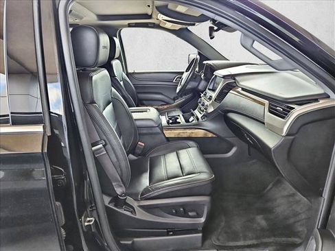 Used 2016 GMC Yukon XL Denali w/ Open Road Package AWD/4WD image 24