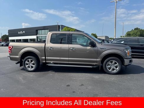 Used 2018 Ford F150 XLT w/ Equipment Group 302A Luxury RWD image 2