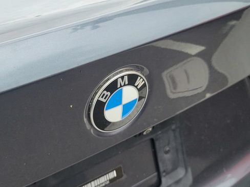 Used 2020 BMW 330i Sedan w/ M Sport Package RWD image 7