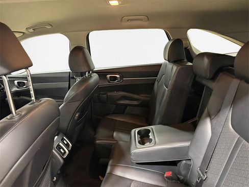 Certified 2021 Kia Sorento S image 20