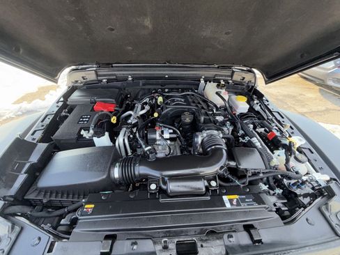 Used 2023 Jeep Wrangler Unlimited Sport image 26