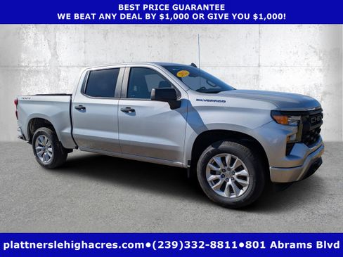 Used 2022 Chevrolet Silverado 1500 Custom image 1