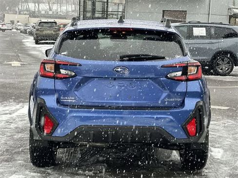 Certified 2025 Subaru Crosstrek 2.0i Premium image 4