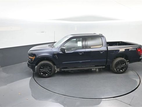 New 2025 Ford F150 XLT w/ Equipment Group 303A High image 18