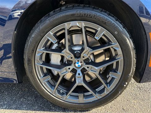 Certified 2025 BMW 330i xDrive Sedan w/ M Sport Package image 18