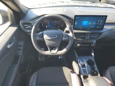 Used 2024 Ford Escape ST-Line w/ Tech Pack #1 image 16