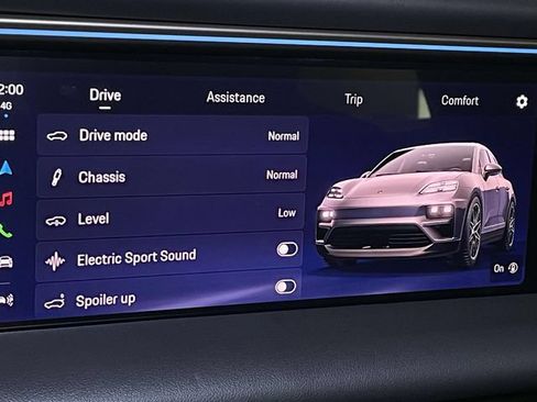 Certified 2024 Porsche Macan Turbo Electric AWD/4WD image 29