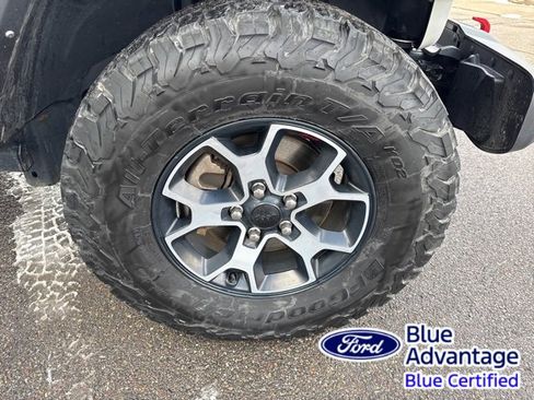 Used 2022 Jeep Wrangler Unlimited Rubicon w/ Cold Weather Group image 13