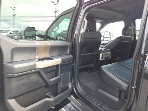 Used 2020 Ford F350 Lariat w/ Lariat Ultimate Package image 10