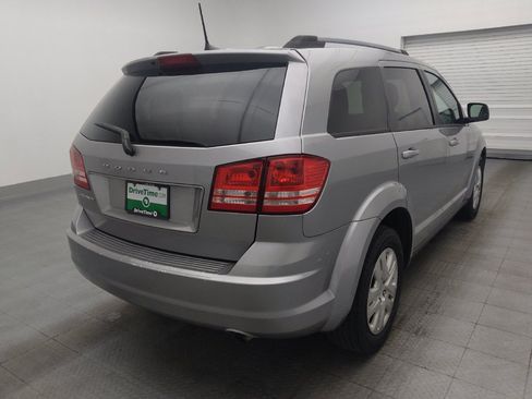 Used 2018 Dodge Journey SE w/ Connectivity Group FWD image 9