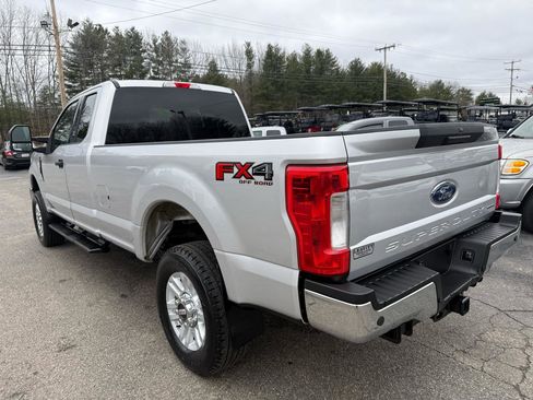Used 2017 Ford F250 XLT w/ XLT Value Package image 9