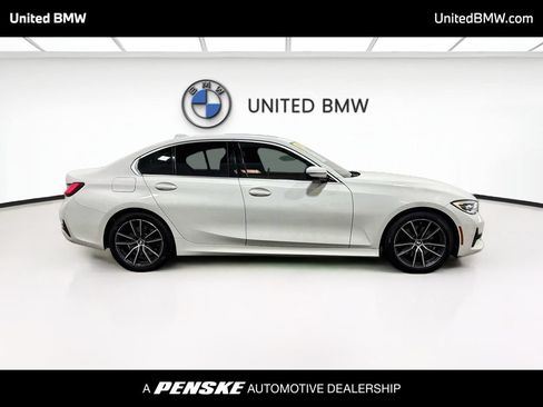 Used 2021 BMW 330e w/ Premium Package RWD image 4
