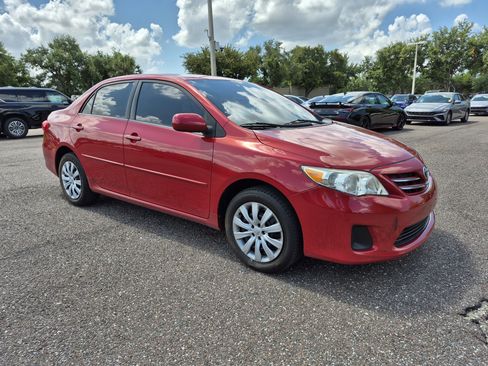 Used 2013 Toyota Corolla LE FWD image 10