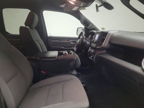 Used 2021 RAM 1500 Big Horn RWD image 21
