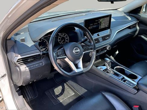 Used 2023 Nissan Altima 2.5 SL FWD image 16