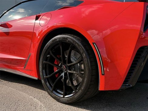 Used 2017 Chevrolet Corvette Grand Sport RWD image 15