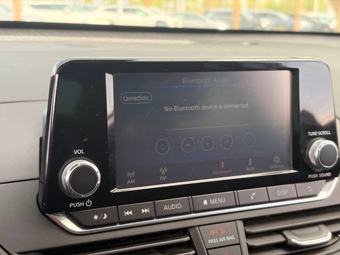 Certified 2023 Nissan Altima 2.5 S FWD image 23