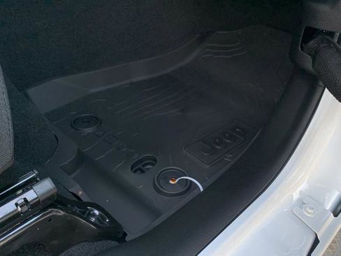 New 2026 Jeep Gladiator Sport image 37