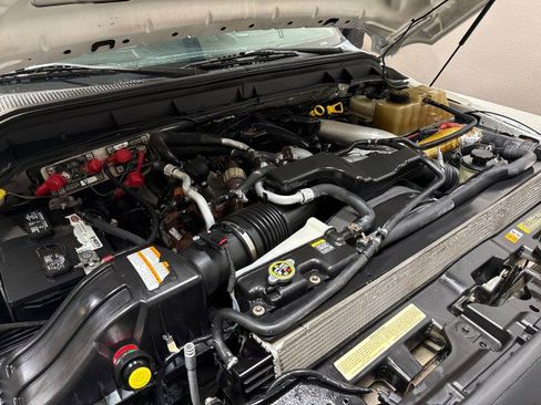 Used 2011 Ford F550 2WD Regular Cab Super Duty w/ Payload Upgrade Pkg image 44