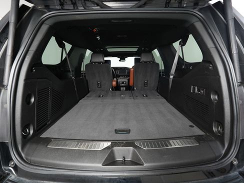 Used 2024 GMC Yukon XL Denali Ultimate image 13