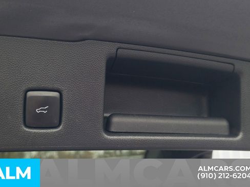 Used 2023 Ford Escape ST-Line image 10