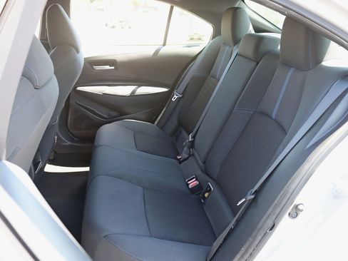 Used 2020 Toyota Corolla SE FWD image 27