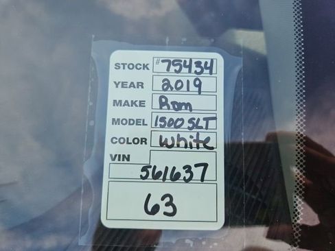 Used 2019 RAM 1500 Classic SLT RWD image 32