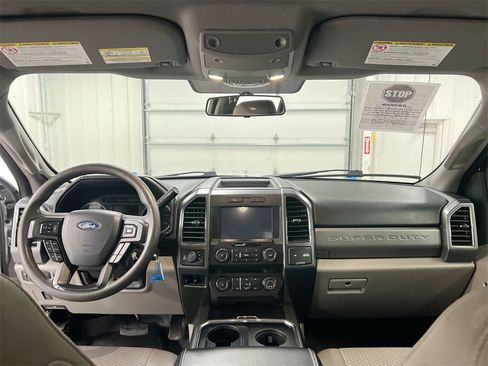 Used 2019 Ford F250 XLT w/ XLT Value Package image 10