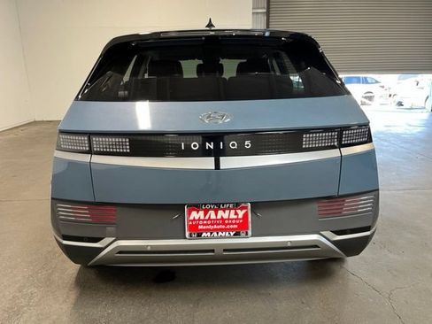 Used 2024 Hyundai Ioniq 5 SE RWD image 4