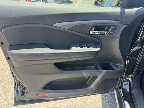 Used 2020 Honda Pilot EX-L image 10