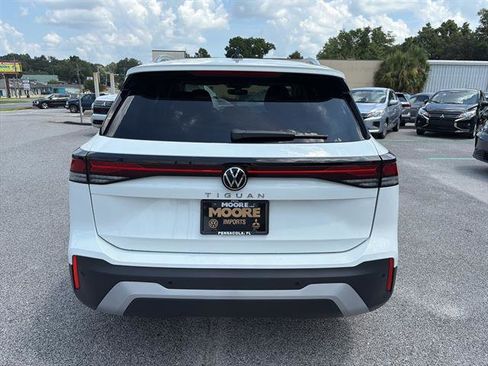 New 2026 Volkswagen Tiguan S image 5
