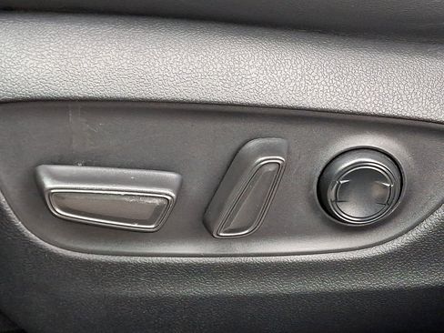 Certified 2023 Toyota RAV4 XLE Premium image 28