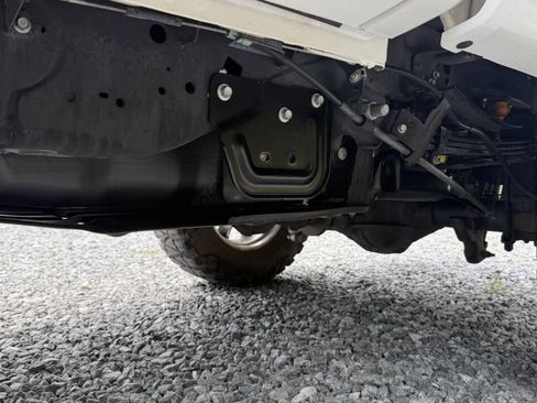 Used 2021 Ford F350 Platinum w/ Tremor Off-Road Package AWD/4WD image 14