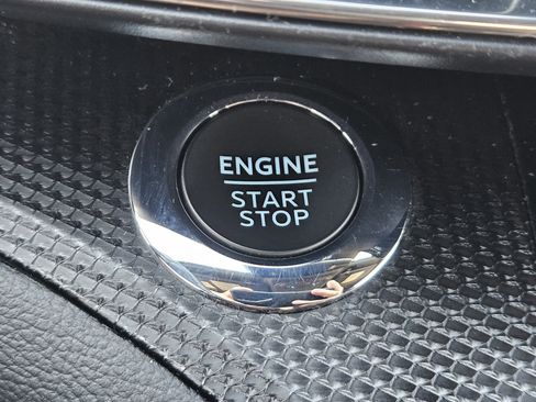 Used 2023 Ford Explorer ST-Line w/ Class IV Trailer Tow Package image 22