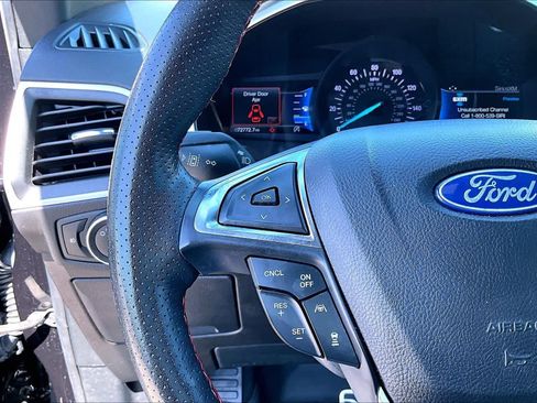Used 2021 Ford Edge ST-Line FWD image 27