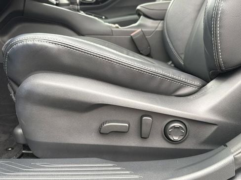 Certified 2025 Subaru Outback Touring XT image 24