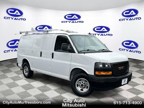 Used 2023 GMC Savana 2500 w/ Driver Convenience Package image 1