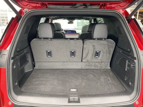 Certified 2024 Chevrolet Traverse RS w/ LPO, Floor Liner Package image 25