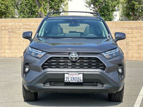 Used 2023 Toyota RAV4 XLE Premium FWD image 9